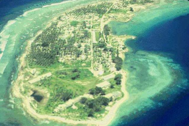 Bărbat care ar fi plutit 16 luni în Oceanul Pacific, găsit pe coastele unui atol