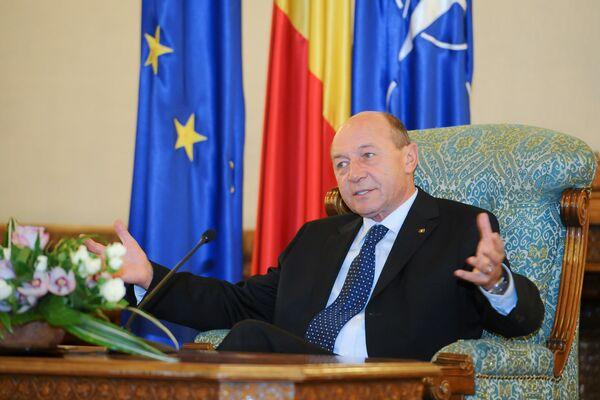 Băsescu s-a întâlnit cu şeful MI6. Printre subiectele discutate, cooperarea dintre instituţiile de securitate româneşti şi britanice