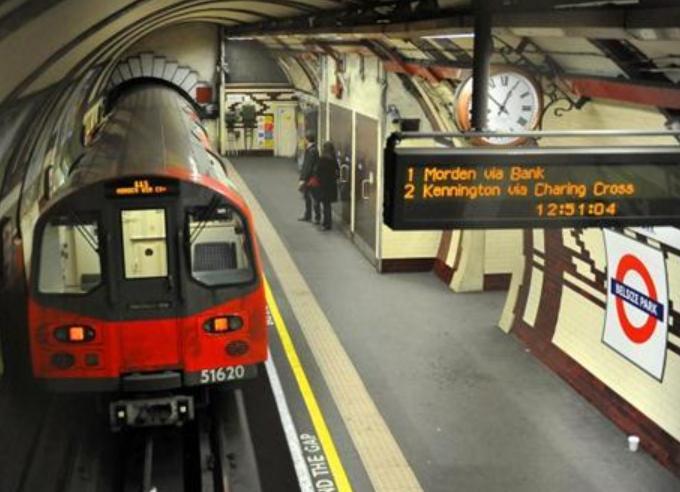 HAOS în transportul din Londra. Angajaţii de la metroul londonez au intrat într-o grevă de 48 de ore 