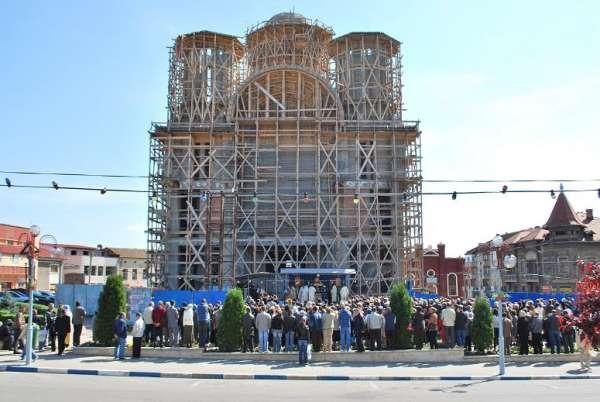 Mehedinţi: CJ a alocat 500.000 de lei pentru Catedrala episcopală din Drobeta Turnu Severin