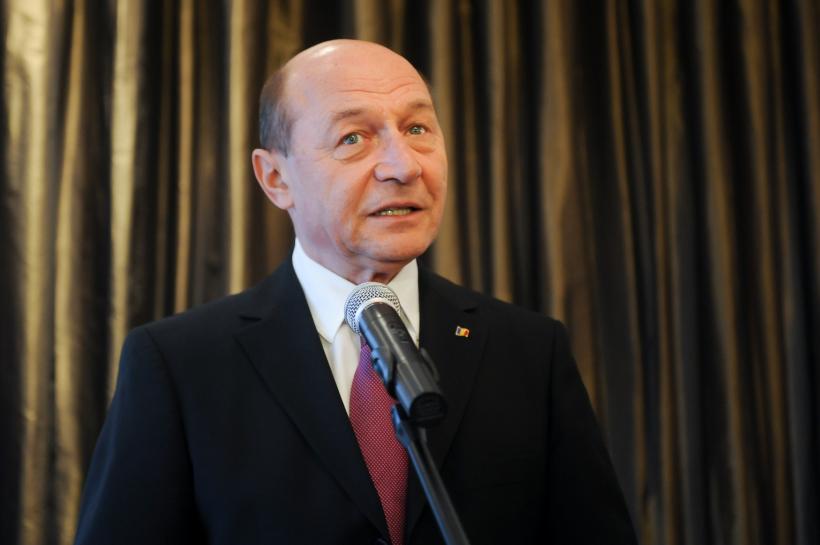 Băsescu, la Ankara: România nu e o ţară ideală, dar depune eforturi de a scăpa de birocraţia coruptă