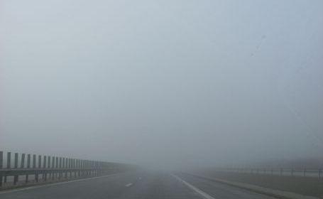 COD GALBEN de ceaţă pentru cinci judeţe şi autostrada A2