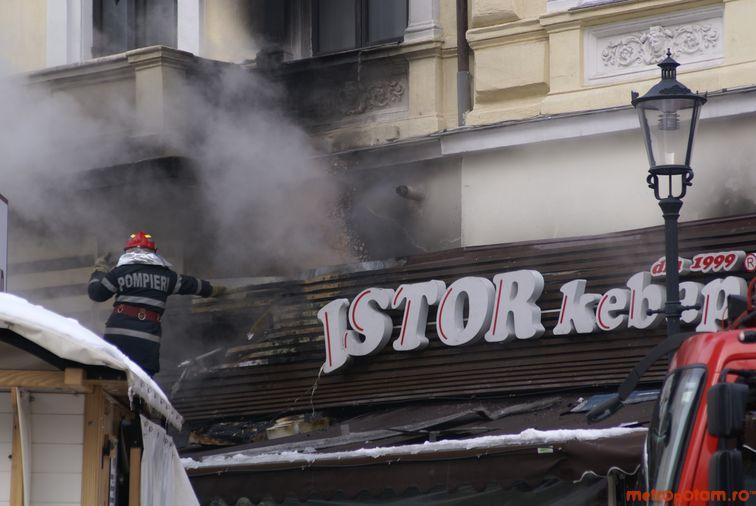 Incendiu la Dristor Kebap din Centrul Vechi (FOTO şi VIDEO)