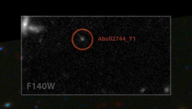 Telescopul orbital Hubble a descoperit o galaxie extrem de veche şi de îndepărtată (VIDEO)