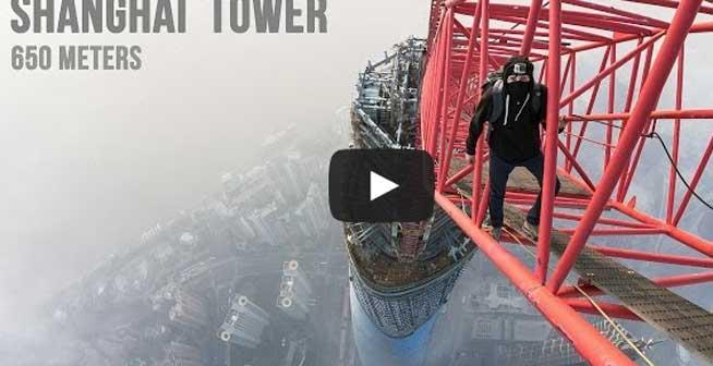 Doi ţăcăniţi au escaladat Shanghai Tower - 650 de metri înălţime (VIDEO)