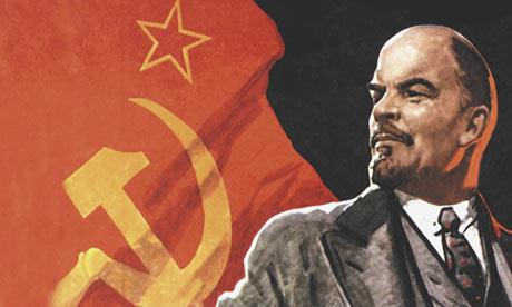 Statuile lui Lenin din Ucraina, doborâte de manifestanţi