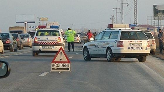 Accident cu patru răniţi pe DN1. Traficul este restricţionat pe sensul de urcare spre staţiunile de pe Valea Prahovei