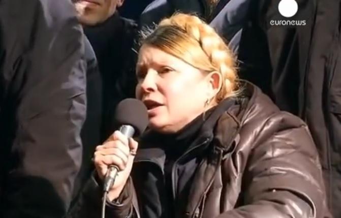 Timoşenko: În Ucraina riscă să izbucnească un război civil dacă trupele ruse nu vor părăsi țara