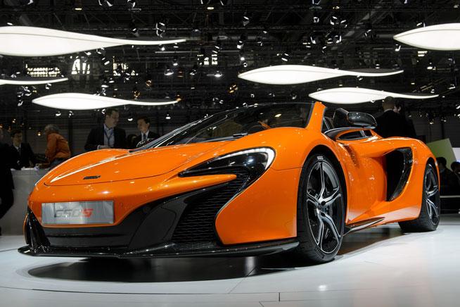 Geneva: cai putere, bani, aur, manele, cocalari 18476188