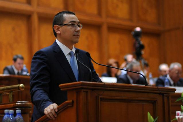 Premierul îşi angajează răspunderea pentru programul cabinetului Ponta 3, marţi, în Parlament