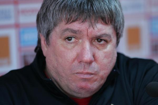 Ţălnar: &quot;Jucătorii echipei de fotbal FC Braşov suferă de un blocaj psihic&quot;