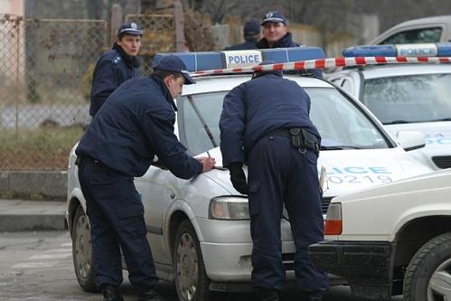 ATAC ARMAT în Bulgaria: Un poliţist a fost UCIS, după ce un bărbat a deschis focul lângă o şcoală