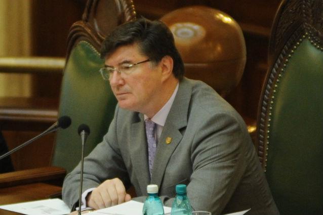  Ioan Chelaru, vicepreşedinte Senat: Referendum pe Constituţie, în 2015