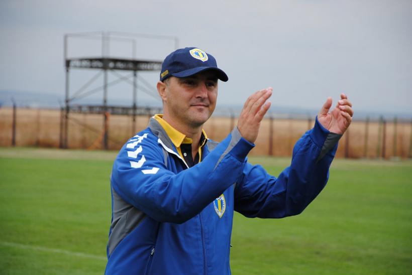 Fostul fundaş stelist Valeriu Răchită, antrenor secund la echipa naţională de fotbal a României