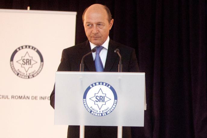 Băsescu, la bilanţul SRI: Serviciul s-a depolitizat şi a ajuns la un nivel mare de încredere în rândul populaţiei