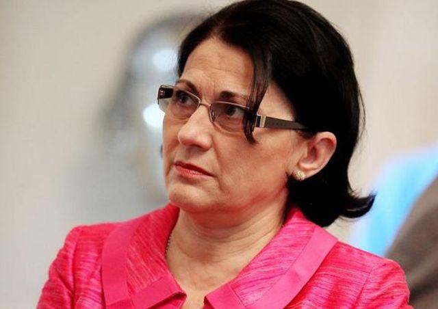 Ecaterina Andronescu poate candida la europarlamentare. Fostul ministru fusese acuzat de incompatibilitate