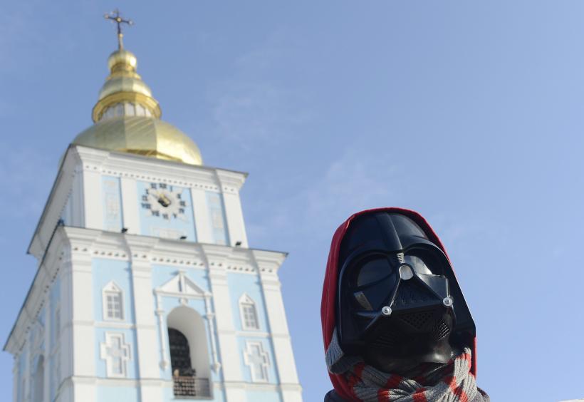 Darth Vader candidează la preşedinţia Ucrainei, din partea Partidului Internetului