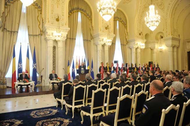 Cine sunt conducătorii care au merite în intrarea în NATO