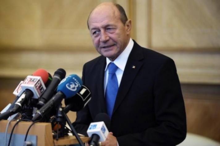 Băsescu le cere deputaţilor să respingă OUG privind acciza la combustibil: &quot;Politica fiscală este greşită&quot;