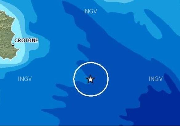 CUTREMUR de 5 grade pe scara Richter în sudul Italiei. Seismul s-a produs la 66 de kilometri adâncime