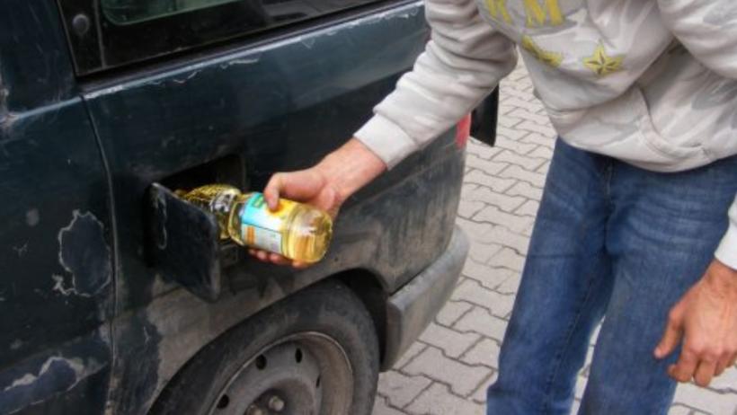 Soluţia şoferilor pentru scumpirea carburanţilor: Ulei vegetal comestibil în loc de motorină!