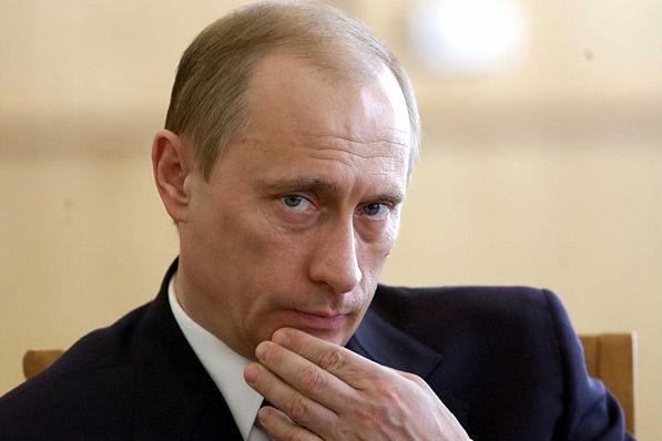 Putin şi-a mărit salariul de aproape trei ori