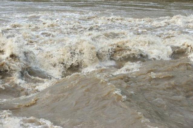 A fost emisă avertizare hidrologică COD GALBEN pentru râurile din sud şi sud-vest