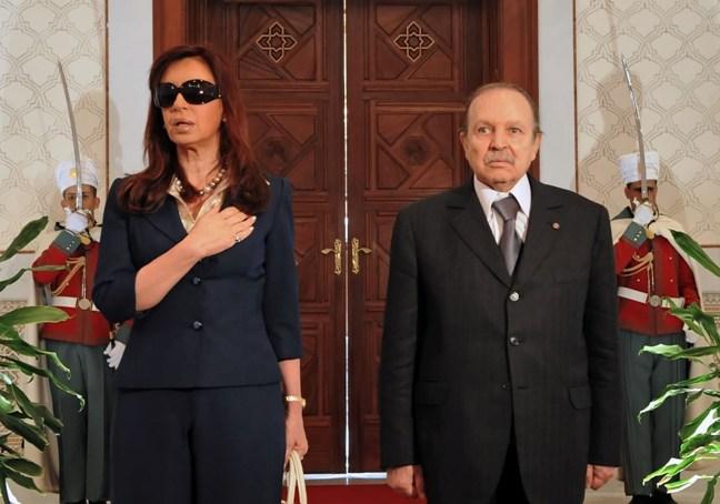 Algeria: Bouteflika obține un al patrulea mandat