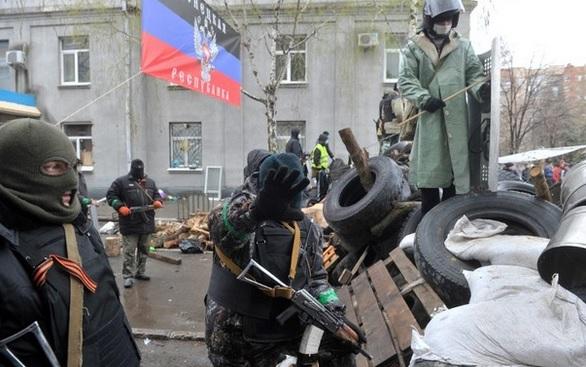Miliții proruse au ocupat televiziunea din Kramatorsk. Transmisia posturilor naţionale ucrainene a fost întreruptă