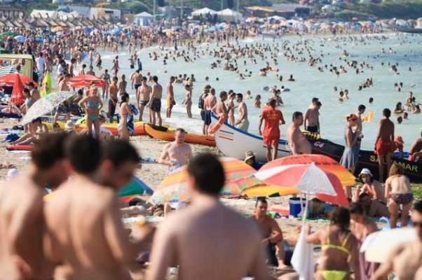 Mii de locuri de cazare pe litoralul românesc, prin programul &quot;Litoralul pentru toţi&quot;. Vezi ofertele