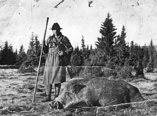 Acţiunea de căutare şi deshumare a lui Gheorghe Paşca şi Gavrilă Rus, ucişi de Securitatea Comunista la 5 februarie 1956 18480490