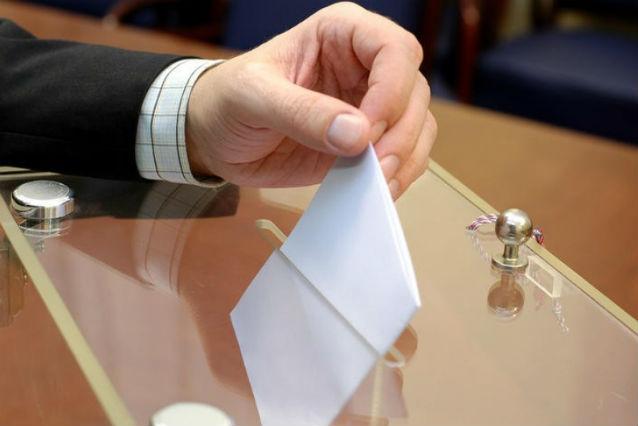 Alegătorii pot verifica online la ce secţie vor vota