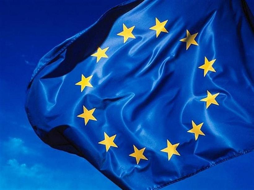  Sondaj: 70% dintre tineri văd aderarea la UE ca avantaj într-o lume globalizată
