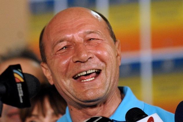 Demers pentru sancţionarea lui Traian Băsescu. Vezi scrisoarea către Parlament şi judecătorii Curţii Constituţionale