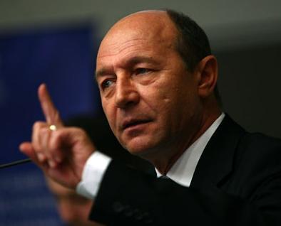 Traian Basescu &quot;nu va permite&quot; convocarea, de către Victor Ponta, a CSAT-ului privind situația din Ucraina