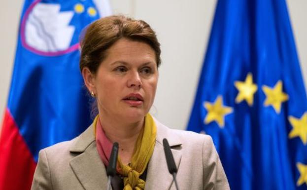 Premierul Sloveniei, Alenka Bratusek, şi-a dat demisia