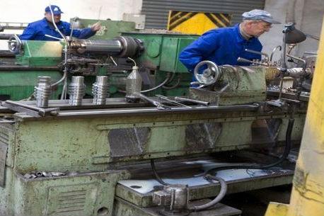 România, în topul scăderilor preţurilor producţiei industriale. Ce loc ocupă ţara noastră 