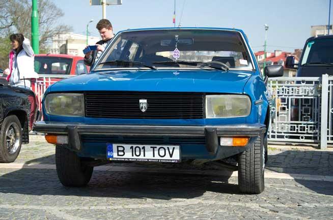 Maşina lui Ceauşescu, la “reuniunea de clasă” a Daciilor 1300, în week-end la Braşov