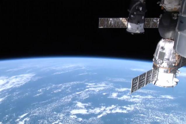 Cum se vede Pământul de pe Staţia Spaţială Internaţională. Imagini video LIVE 