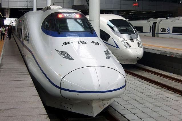 China plănuieşte construirea unei linii de tren care să o lege de America. Trenurile vor circula pe sub Oceanul Pacific