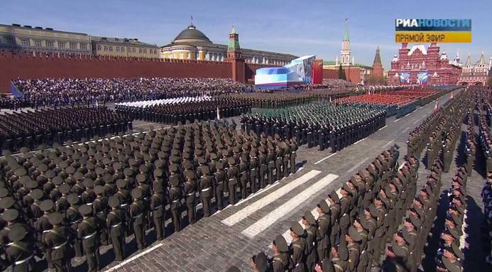 Paradă militară impresionantă în Piaţa Roşie din Moscova. Rusia sărbătoreşte Ziua Victoriei (VIDEO)