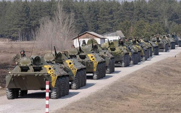 Analişti militari: Criza ucraineană este un pretext pentru declanşarea reînarmării în Europa