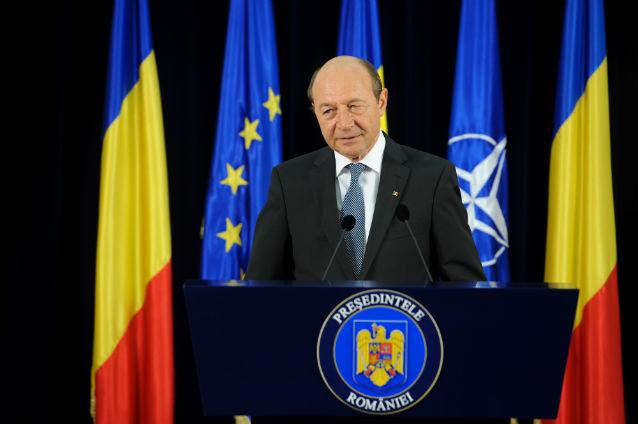 Băsescu: Putin se află în situaţia dificilă de a se constata că una spune şi alta face