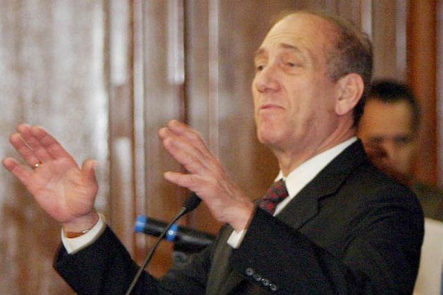 Primul premier israelian condamnat la închisoare: Ehud Olmert va sta după gratii şase ani