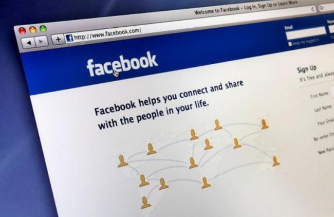 Cum se luptă Facebook cu hărţuirea online