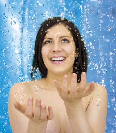 IEFTIN și EFICIENT: Terapia cu apă rece! Află în ce boli te poate ajuta