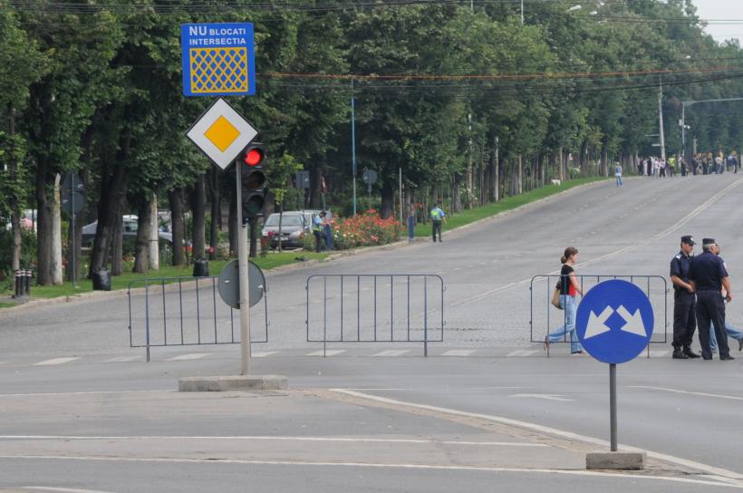 Marşul motocicliştilor şi bicicliştilor restricţionează, sâmbătă, traficul în Bucureşti