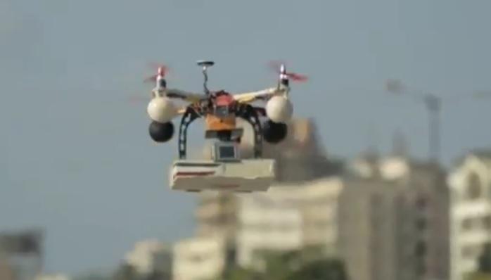 PREMIERĂ: Pizza livrată la domiciliu de o dronă, în India! (VIDEO)