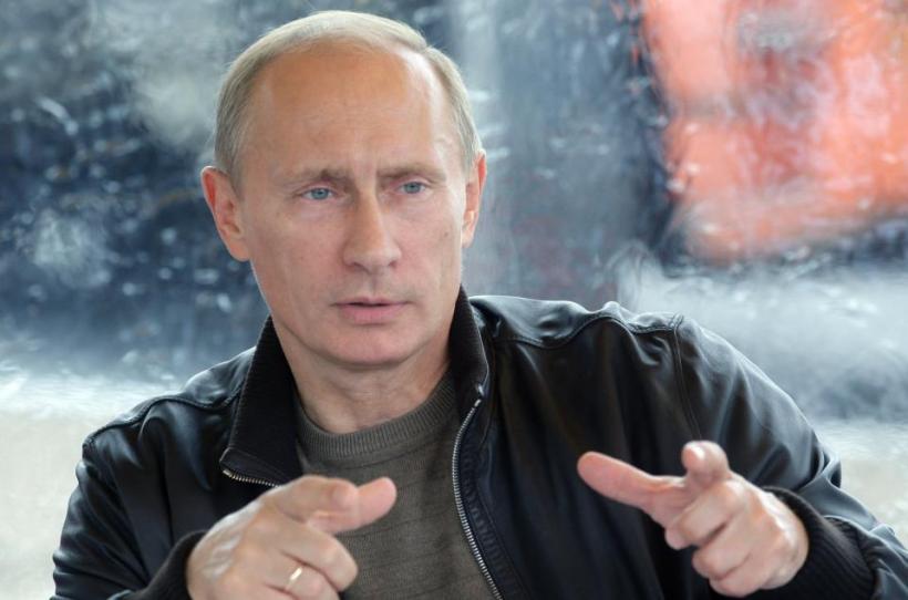 Vladimir Putin: În Ucraina este haos şi război civil