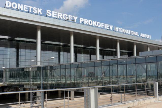 Aeroportul din Doneţk, închis după un raid al separatiştilor proruşi
